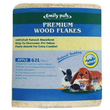 Load image into Gallery viewer, WOOD SHAVING LOW DUST MADE FROM NATURAL WOOD WITH APPLE SCENT 4KG