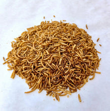 Load image into Gallery viewer, NATURAL DRIED MEALWORMS BIRDS &amp; CHICKEN 400GRX22BAGS IN CTN