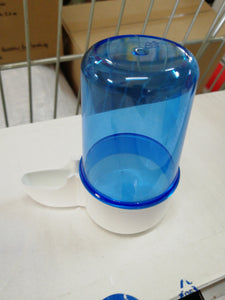 Plastic Drinker Blue. 405406